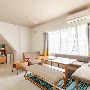 8b -osaka Nishikujo Apartment- Osaka